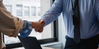 How to get noticed on the job market