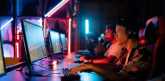 Best Ways to Earn Money with eSports
