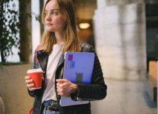 11 Ways To Choose The Right Graduate Program For You