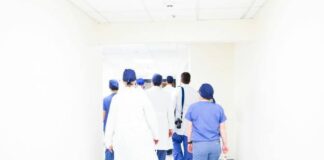 8 Ways for Nurses to Advance Their Careers