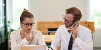 Advantages and challenges of implementing microservices on AWS