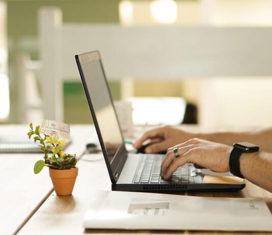 Why Every Furniture Store Needs Furniture Retail Software