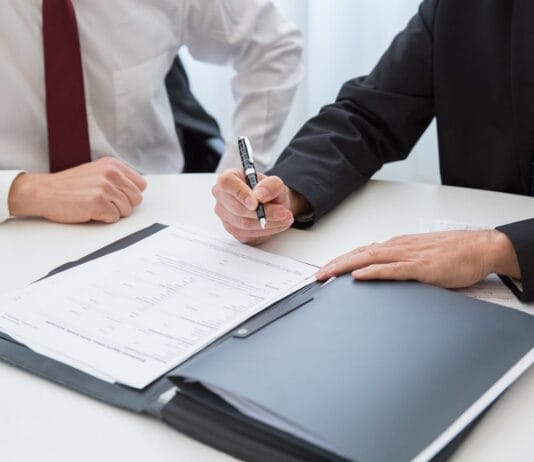 How a Hurricane Damage Attorney Can Help You Recover Losses