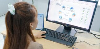 Digital Tools That Help Salon Employees Maximize Their Tips and Commissions