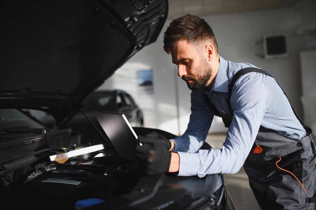 Auto Repair Shop Software: 7 Must-Have Features
