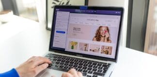 Selling Custom Products Online? Three Key Ways to Simplify the Process