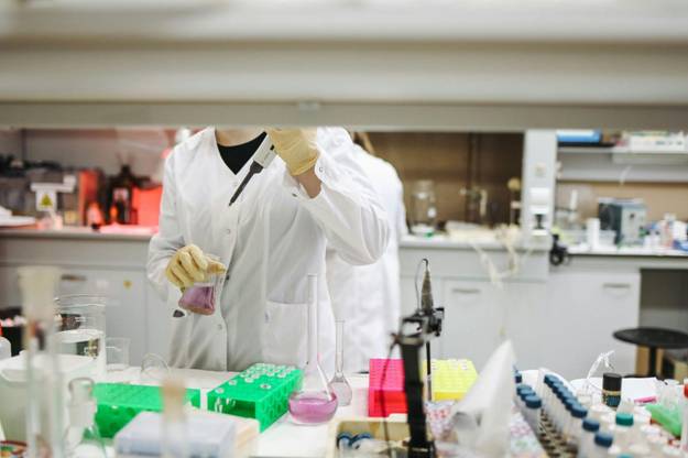 How to Choose the Right Cell Line Development Platform for Your Lab