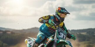 Why Custom Graphics Are a Must for Dirt Bikes