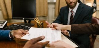 How Professional Solicitor Services Shape the Divorce Experience