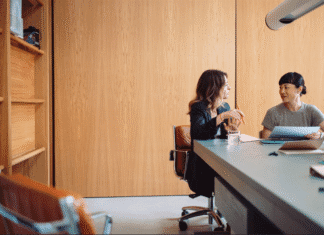 Performance Management That Drives Growth: Build Reviews That Matter Performance Management That Drives Growth Build Reviews That Matter