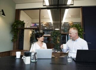 How a New York Asbestos Attorney Helps Victims File Claims