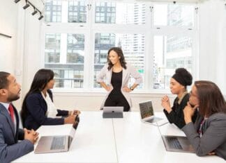 Why Top Leaders See the Advantages of Using Alternative and Offshore Services Why Top Leaders See the Advantages of Using Alternative and Offshore Services