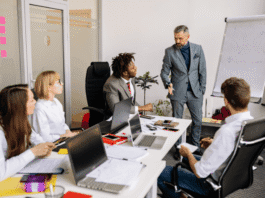 7 Lessons From Top Business Gurus That Still Work Today