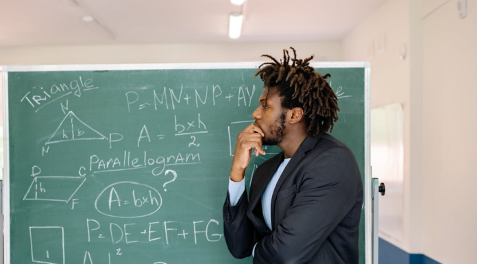 Why Analytical Thinking Matters in Today’s Academic Programs