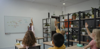 How Audio-Visual Systems Improve Engagement in Education