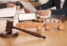 How to Handle a Car Accident Before Calling Auto Accident Lawyers