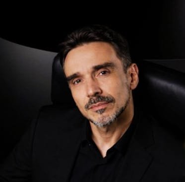 Arthur Carmazzi
