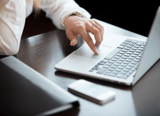 How Independent Consultants Can Close Engagements Faster With eSignature Services