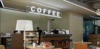 How Independent Cafés Compete With Chains Through Branding