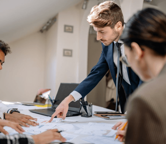 Key Skills Needed to Lead Complex Projects Effectively