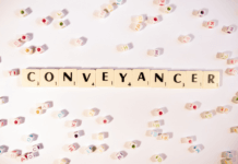 How to Navigate the Conveyancing Process When Relocating for a Senior Role