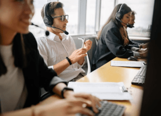Why More Companies Are Moving Customer Support Operations to Mexico