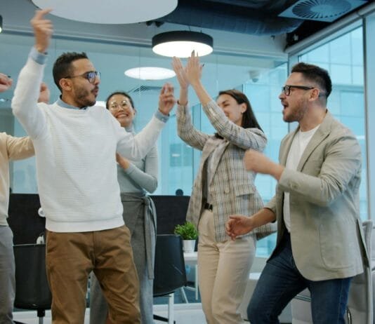 How Leaders Create Custom Scratch Off Tickets or Use Scratcher for Team Engagement