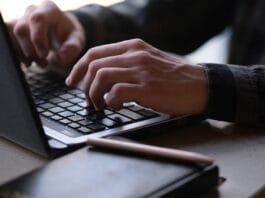 Discover six massive benefits of switching your growing company to affordable, highly reliable business phone plans today.