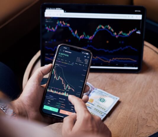 Factors to Consider When Choosing an Investment Fund Manager