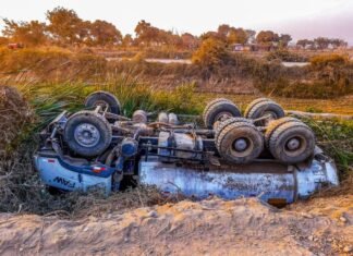 When Heavy Vehicles and Florida Road Law Collide: What Tampa Drivers Should Know